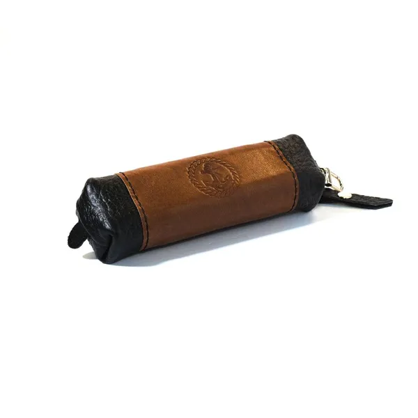 Ключница, с теснением и комбинированой кожей